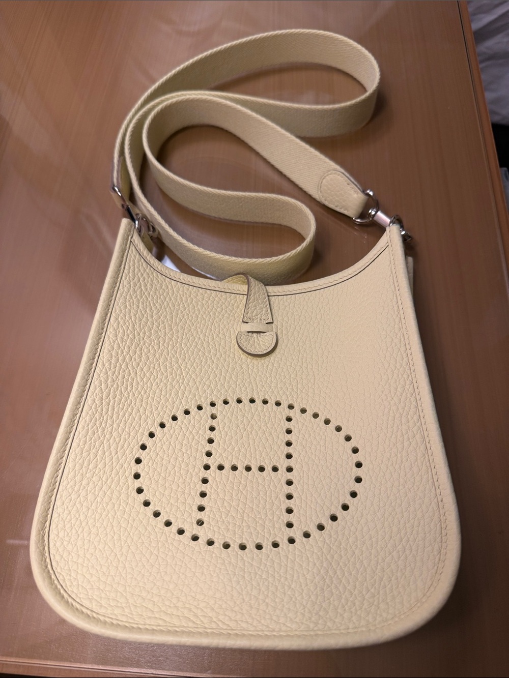 Hermes Everlyn 16 light yellow Leather Crossbody Bag
